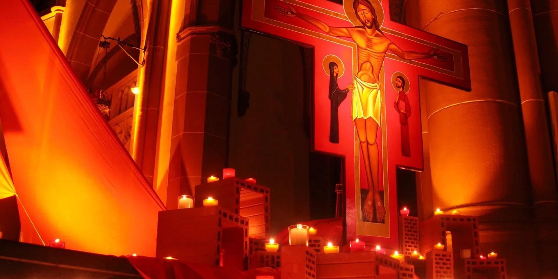 Taize-Kreuz-Taize-Gebete